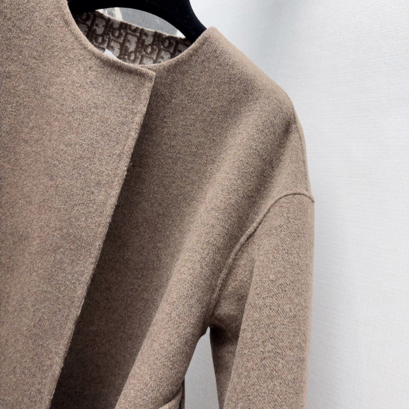 chr1st1an D10r outwear